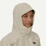 Patagonia Women's Torrentshell 3l Rain Jacket Verde - Imagen 4